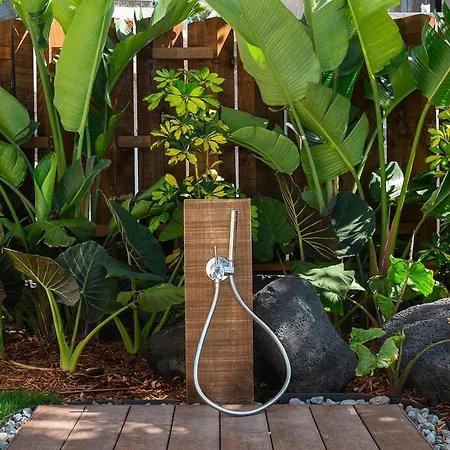 Serenity On The Cliff With Climatized Pool