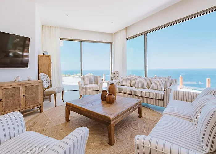 Serenity On The Cliff With Climatized Pool El Sauzal