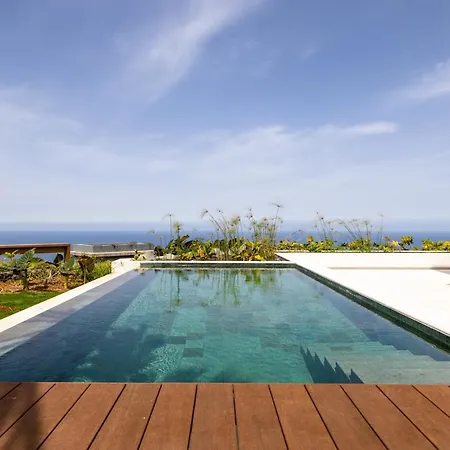 Villa Serenity On The Cliff With Climatized Pool