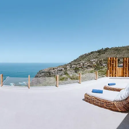Villa Serenity On The Cliff With Climatized Pool *