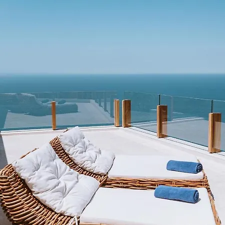 Serenity On The Cliff With Climatized Pool * Sauzal