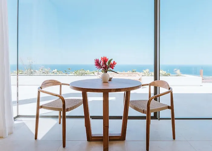 Serenity On The Cliff With Climatized Pool Вилла