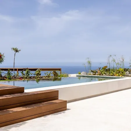 빌라 Serenity On The Cliff With Climatized Pool