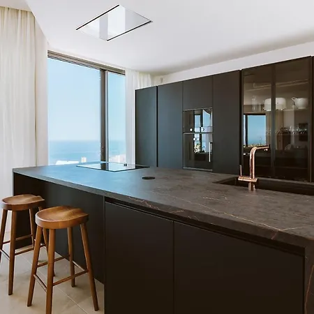 Serenity On The Cliff With Climatized Pool Sauzal